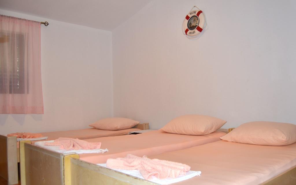 Apartments Dobrisa Kotor Bagian luar foto