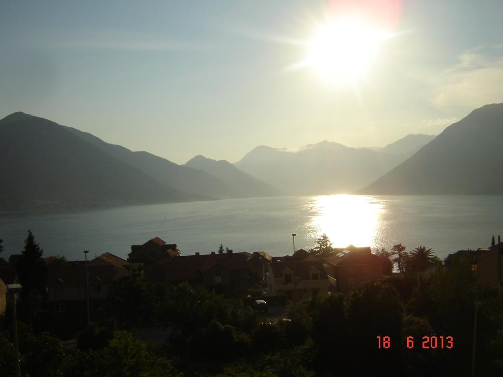 Apartments Dobrisa Kotor Ruang foto